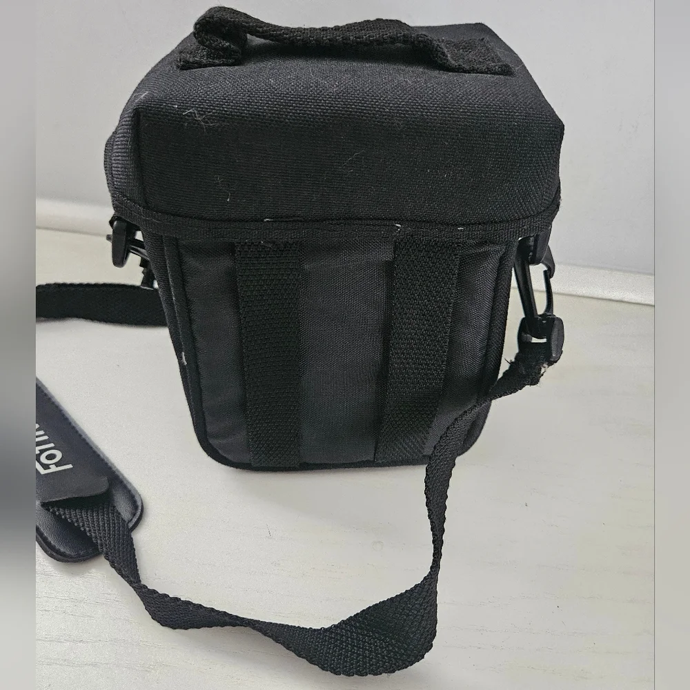 Fotima black camera‎ carrying case model no. 60C with strap and pockets